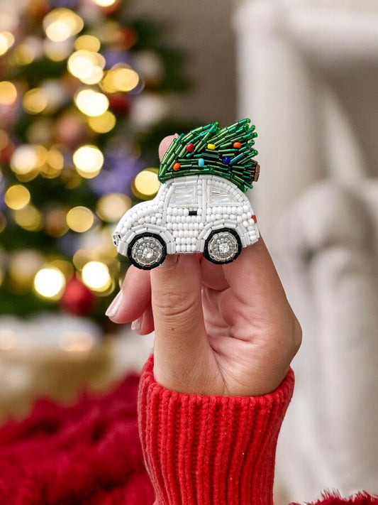 WHITE X-MAS CAR